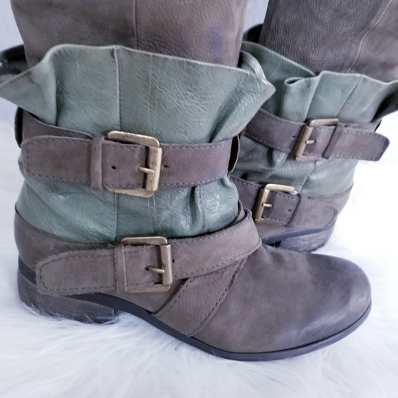 Boutique 9 Floyde Leather Boots - Picture 2 of 8
